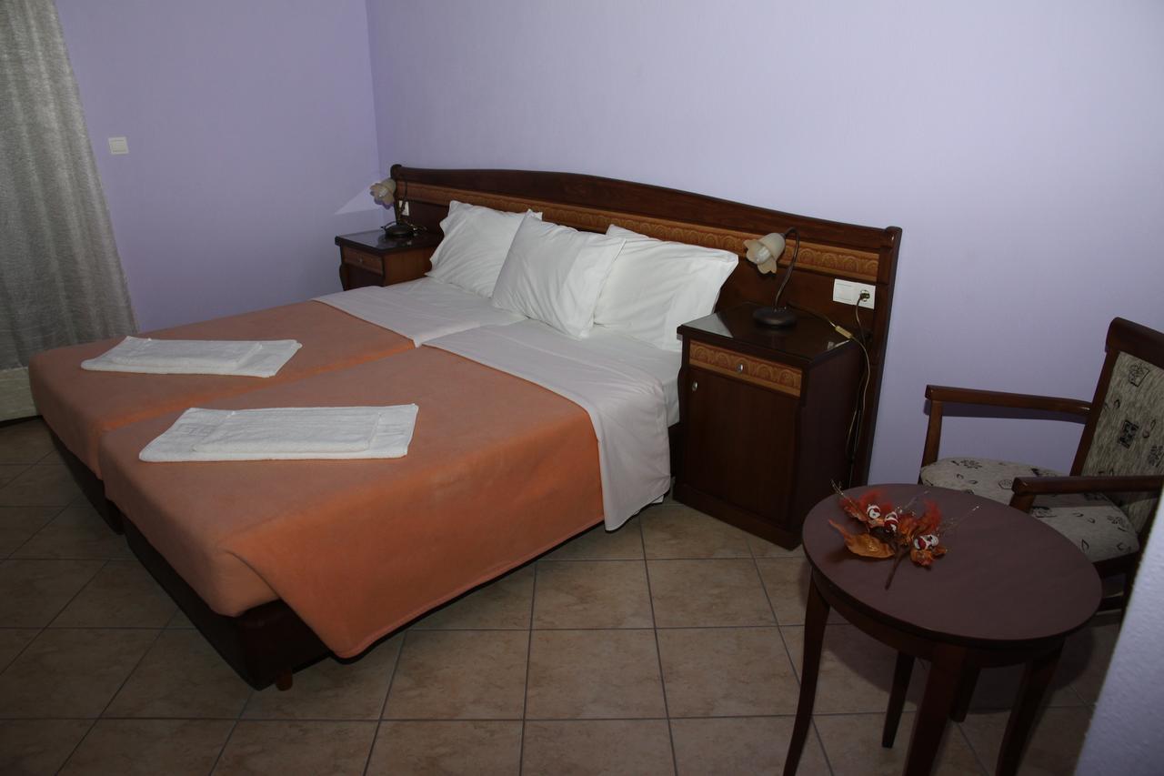 Hotel Thea Dodoni Manteio Camera foto